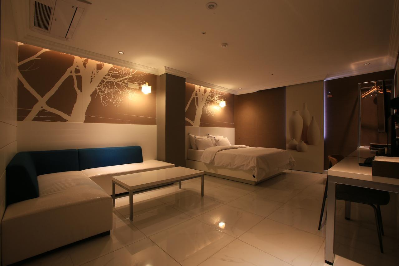 Gram Hotel Namyangju Buitenkant foto