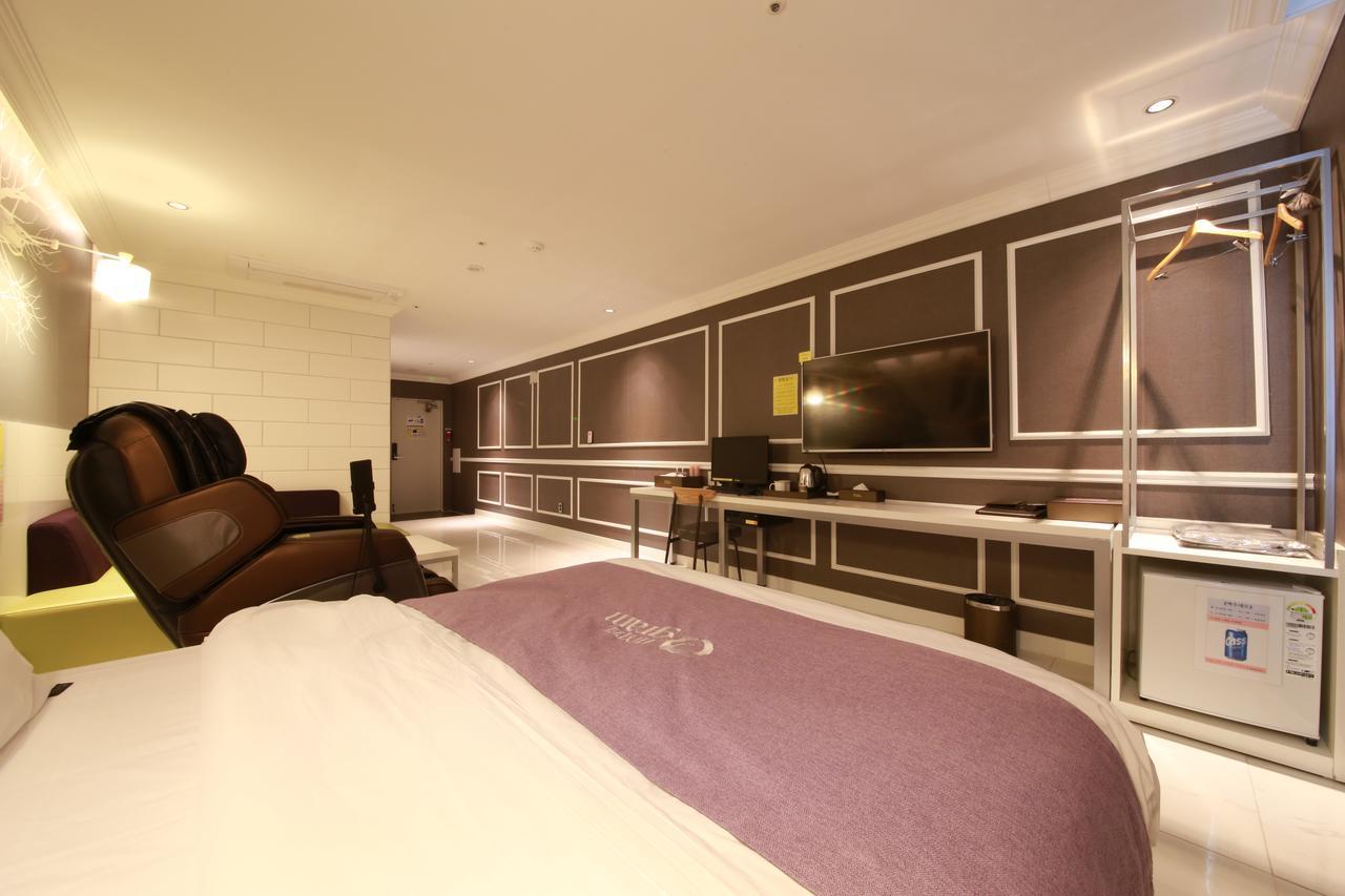 Gram Hotel Namyangju Buitenkant foto